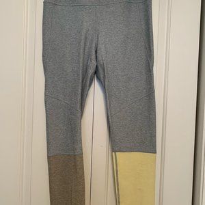 Outdoor Voices Dipped Leggings Size L